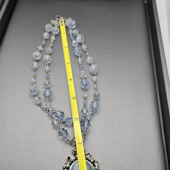 Victorian Revival Blue Cameo Pendant Beaded Necklace 28" Faux Pearls Convertible - Picture 6 of 15